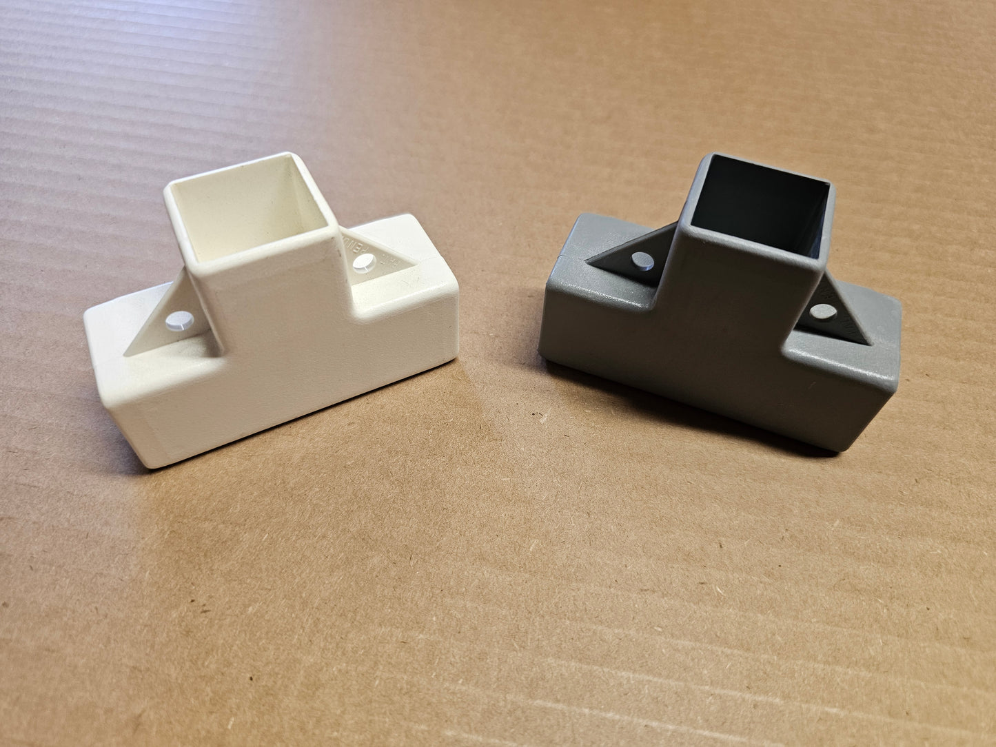 4-Way-T Outside Fitting