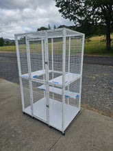 Load image into Gallery viewer, KITTY CONDO MODEL 515