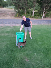 Load image into Gallery viewer, Green bag holder