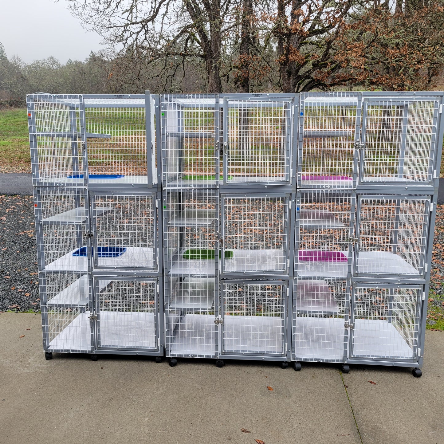 Kitty Condo Model 390