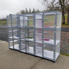 Load image into Gallery viewer, Kitty Condo Model 390