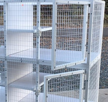 Load image into Gallery viewer, KITTY CONDO MODEL 480