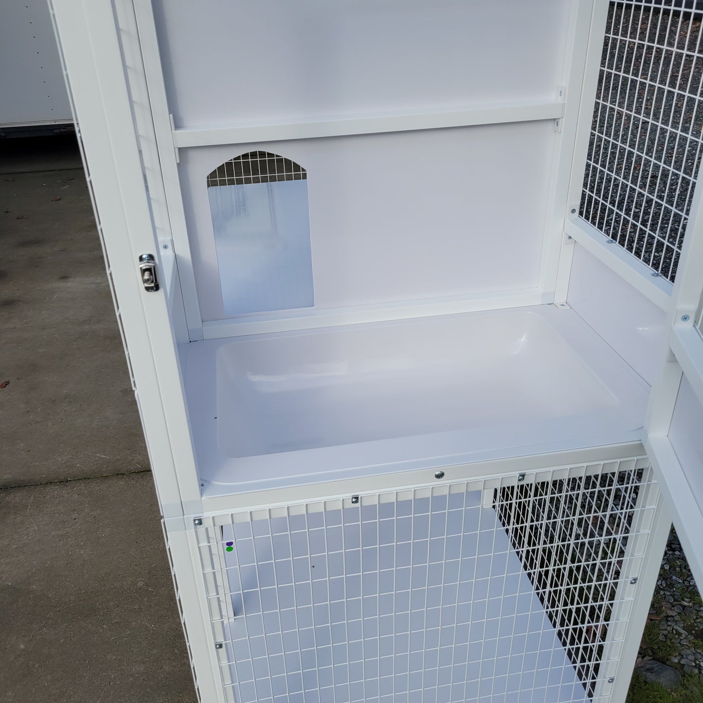 KITTY CONDO MODEL 520-K