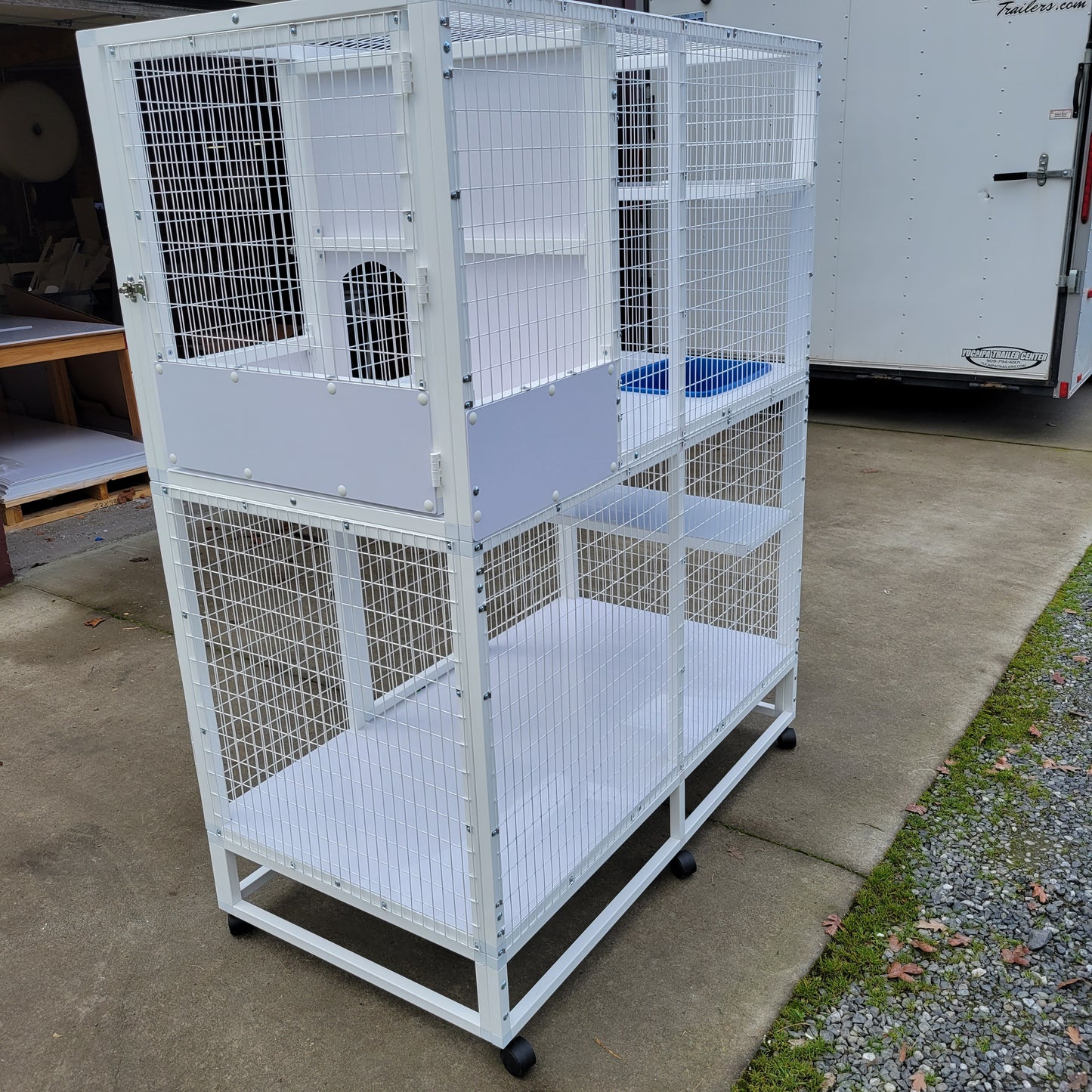 KITTY CONDO MODEL 520-K