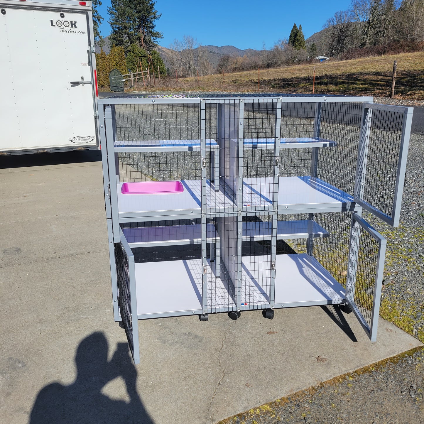 KITTY CONDO MODEL 440