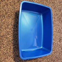 Load image into Gallery viewer, Case of 12 Litter Pans (Medium)

