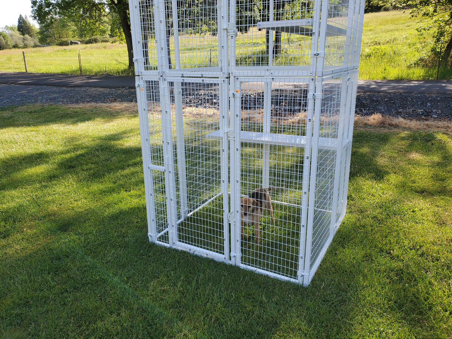 WALK-IN ENCLOSURES MODEL 540