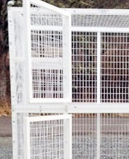 KITTY CONDO MODEL 930