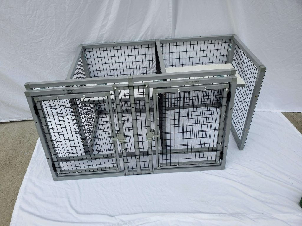 SHOW CAGE MODEL 220